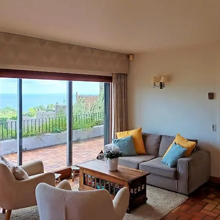 With Sea View In Gated Community بيت للعطل